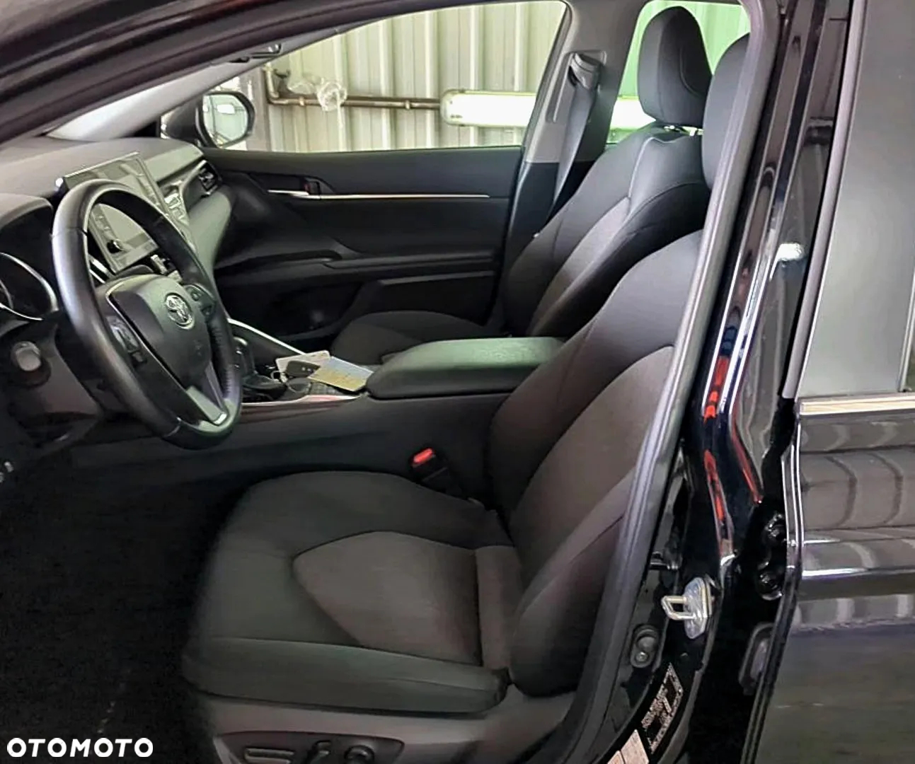 Toyota Camry 2.5 Hybrid Comfort CVT - 7