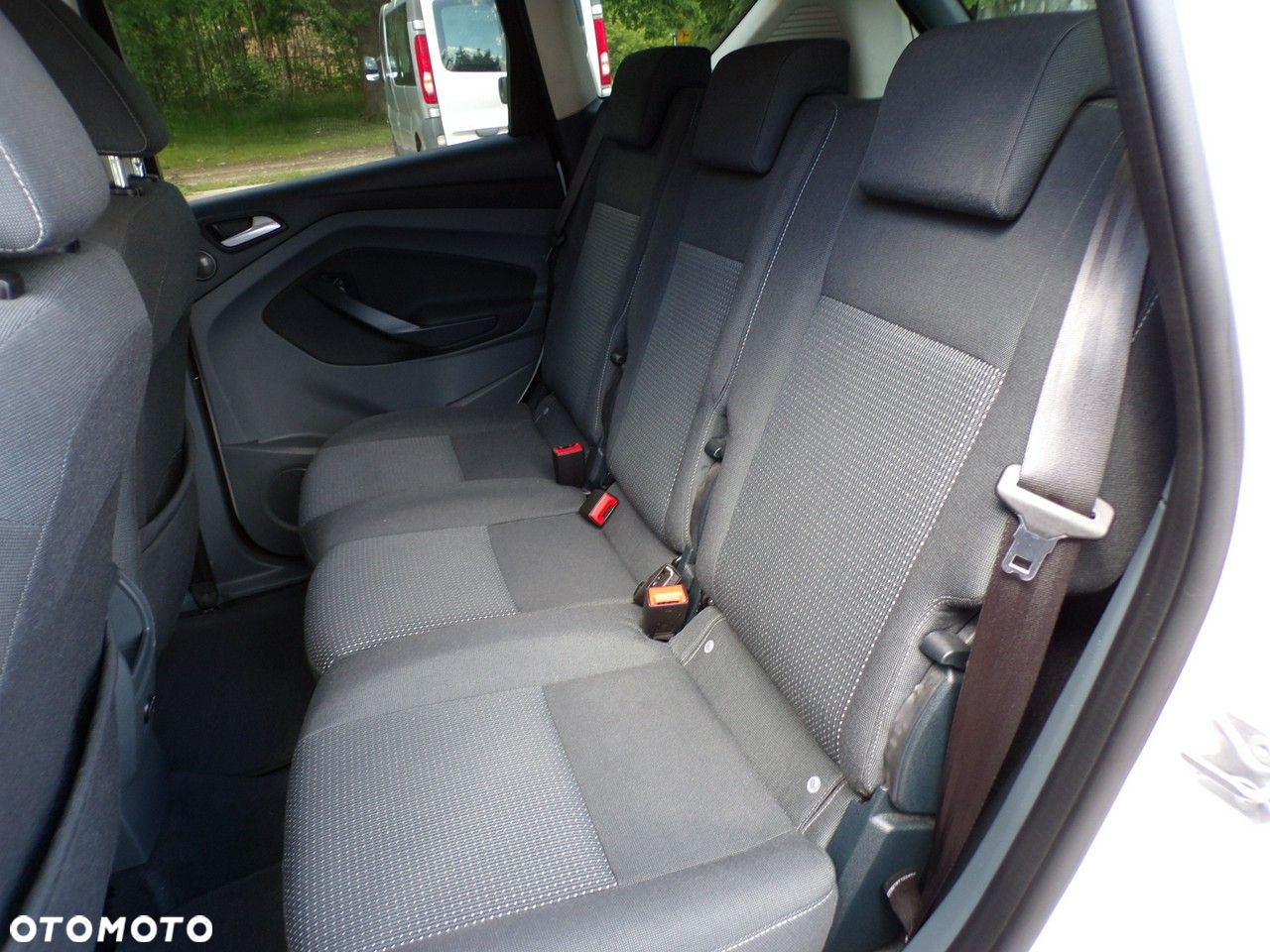 Ford C-MAX - 26