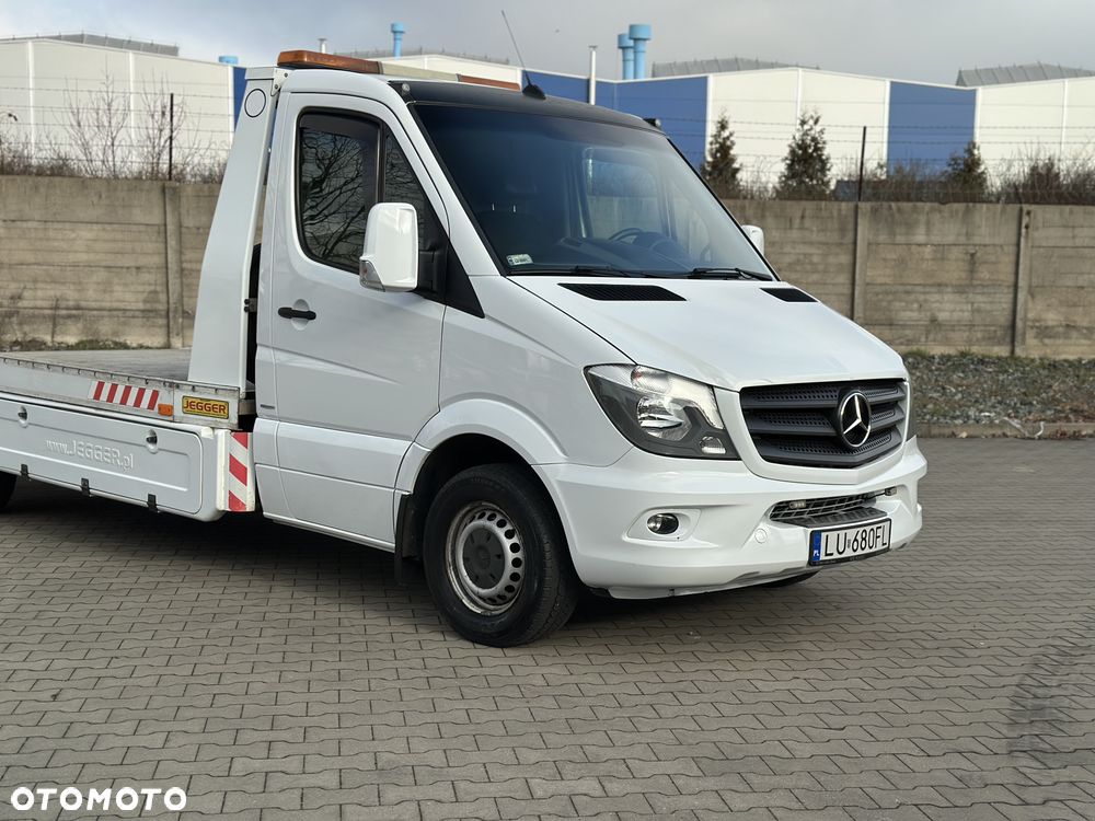 Mercedes-Benz Sprinter - 6