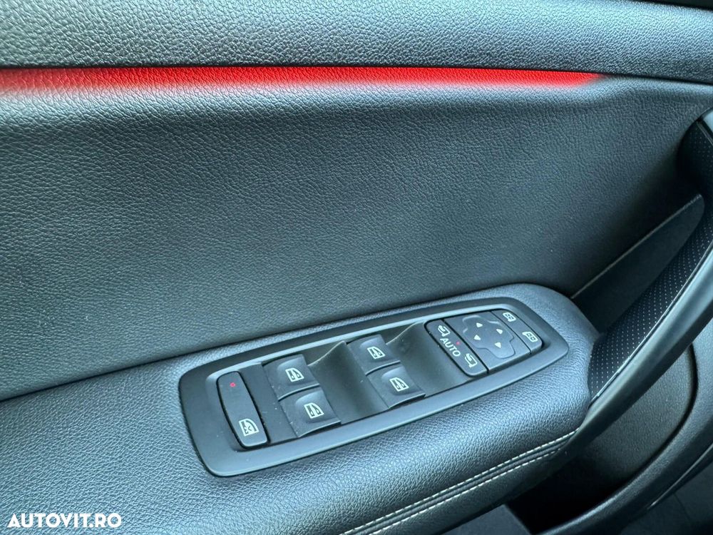 Renault Megane TCe GPF Intens - 17