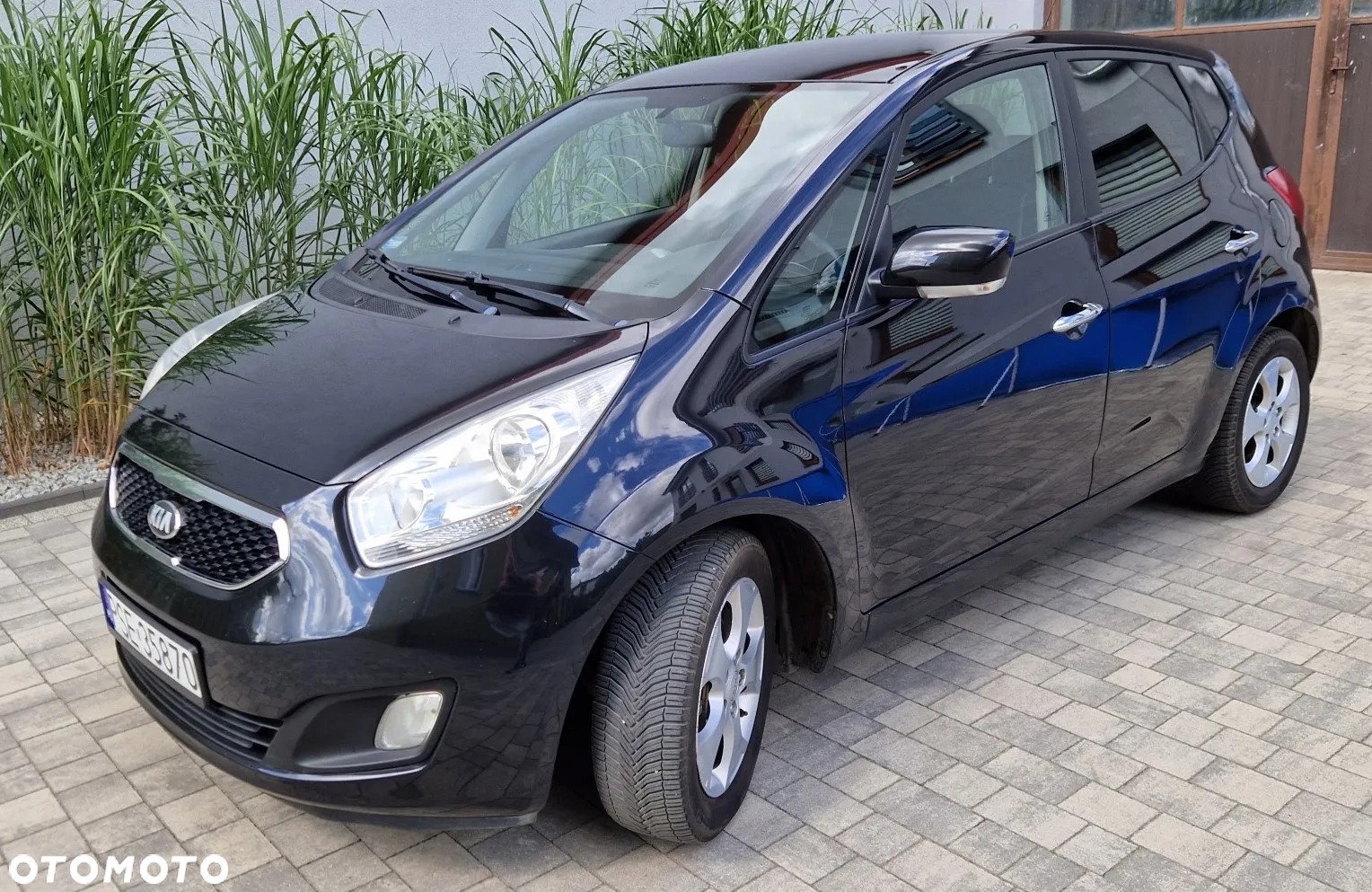 Kia Venga 1.6 CRDi 128 Business Line - 11