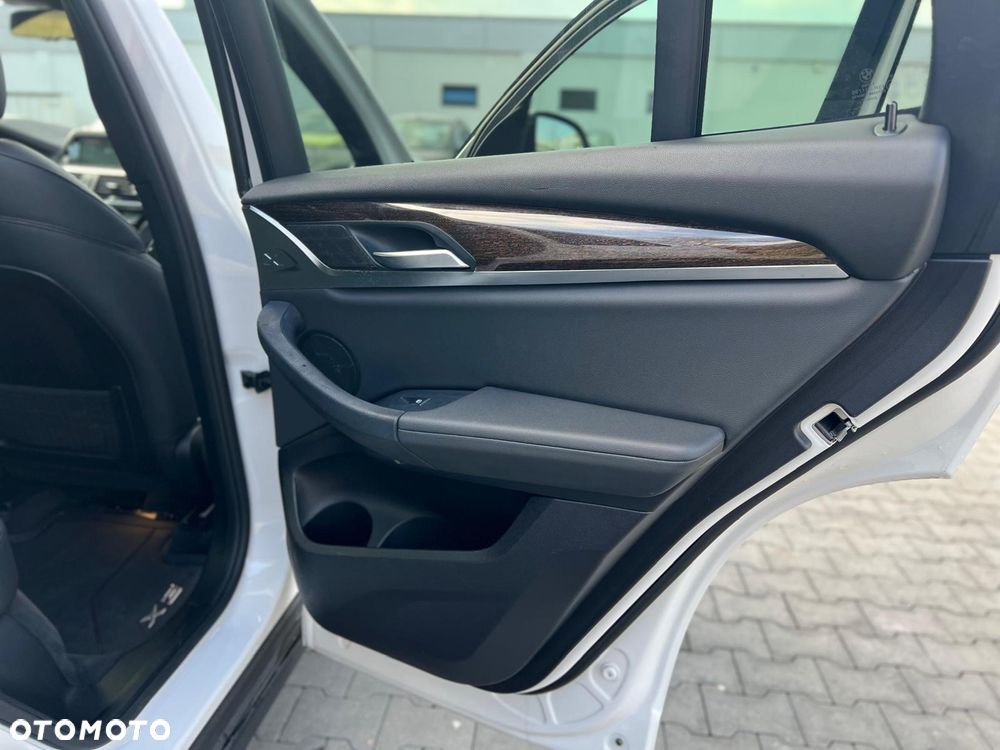 BMW X3 - 14