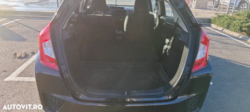 Honda Jazz 1.3 i-VTEC Trend - 8