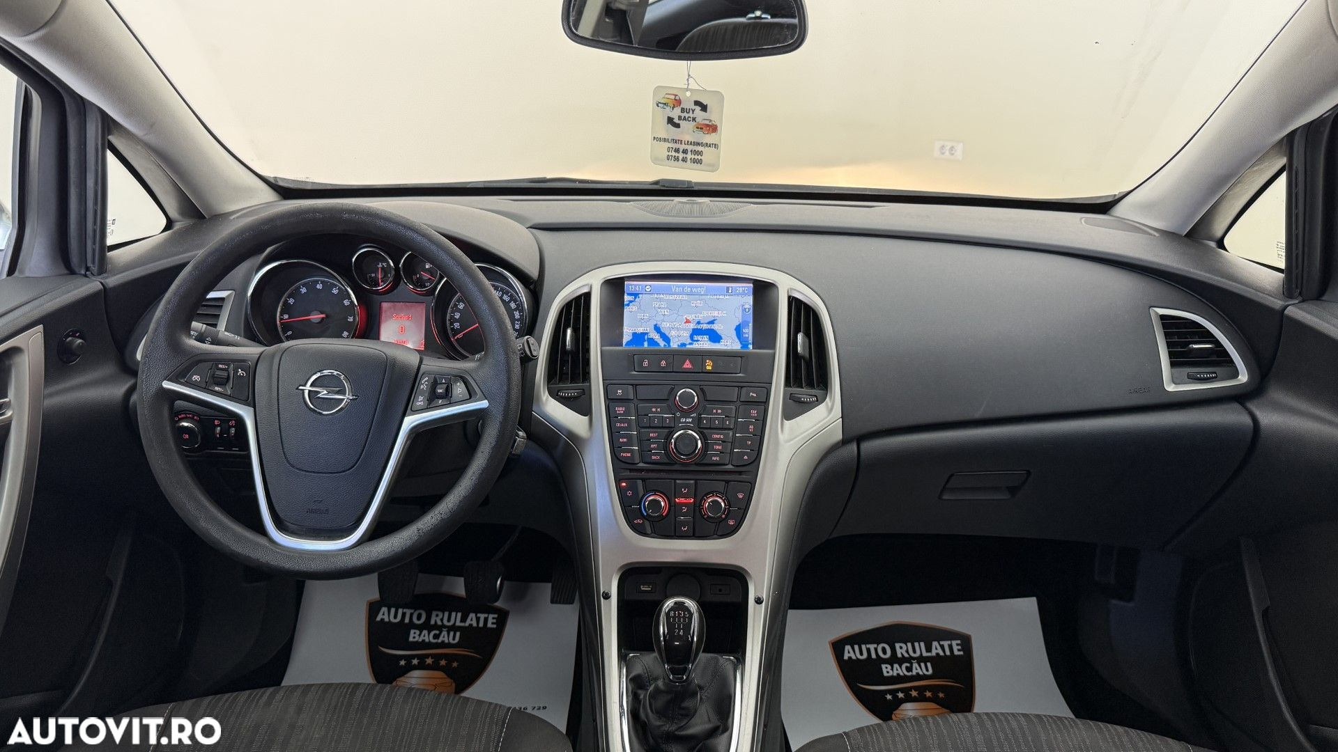 Opel Astra - 8