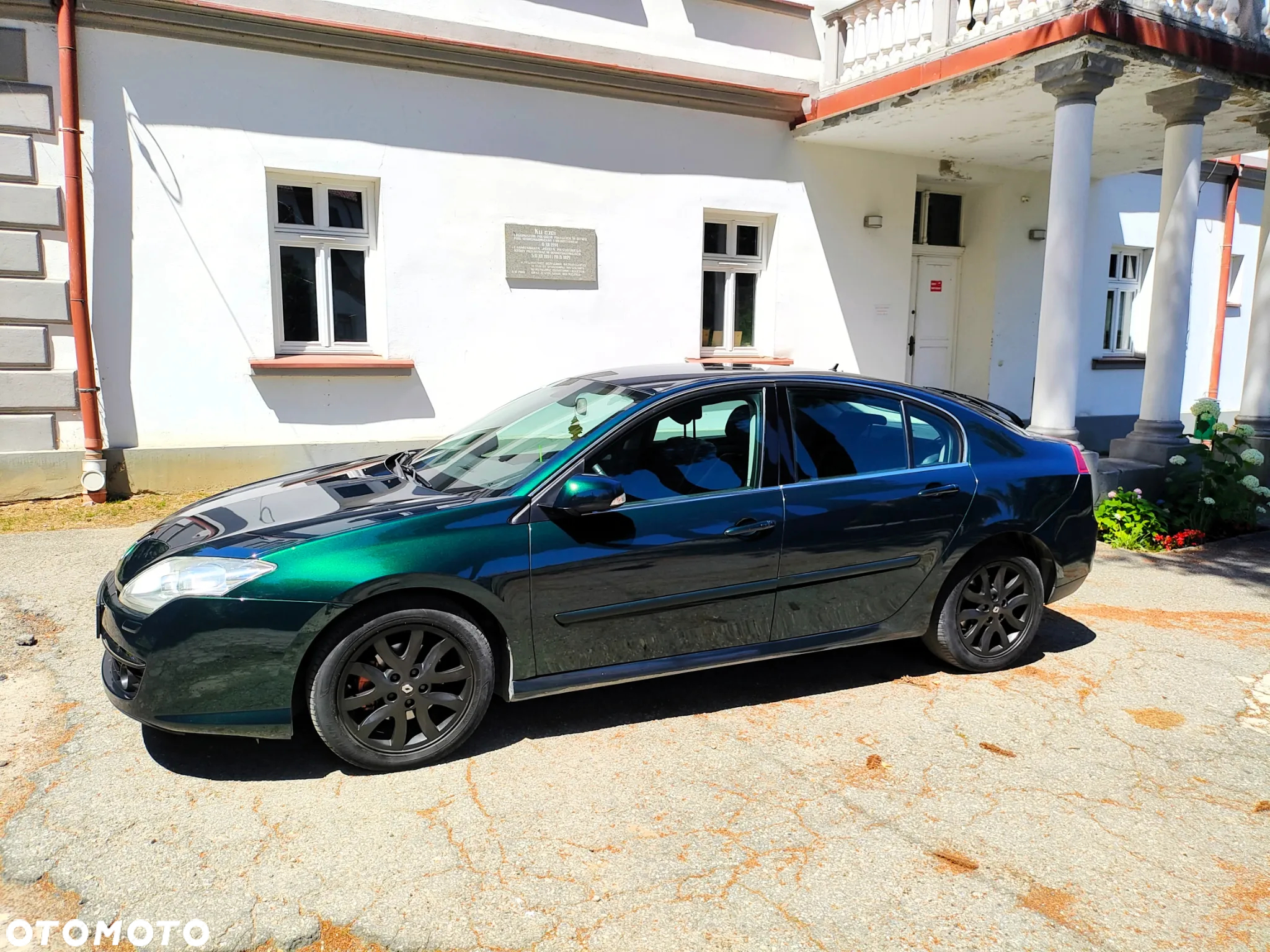 Renault Laguna 2.0 dCi Initiale - 24