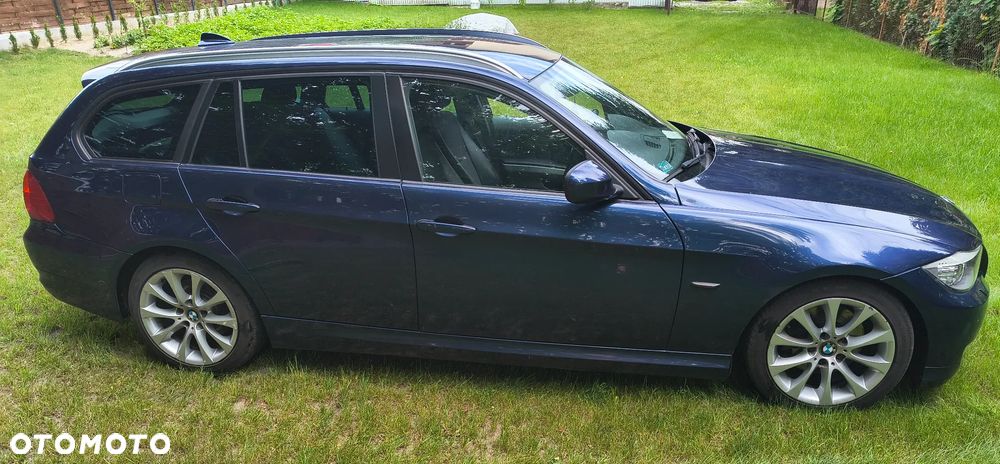 BMW Seria 3 320d - 19