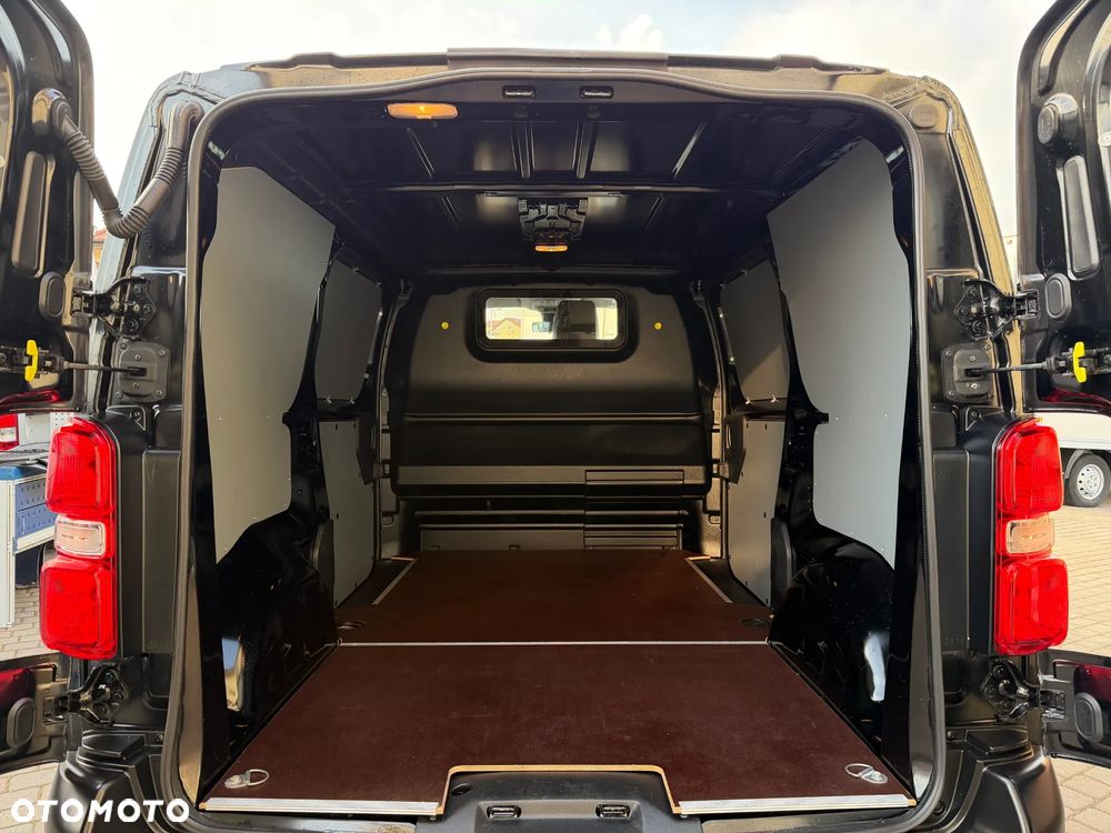 Toyota Proace 2,0 L2H1 - 14
