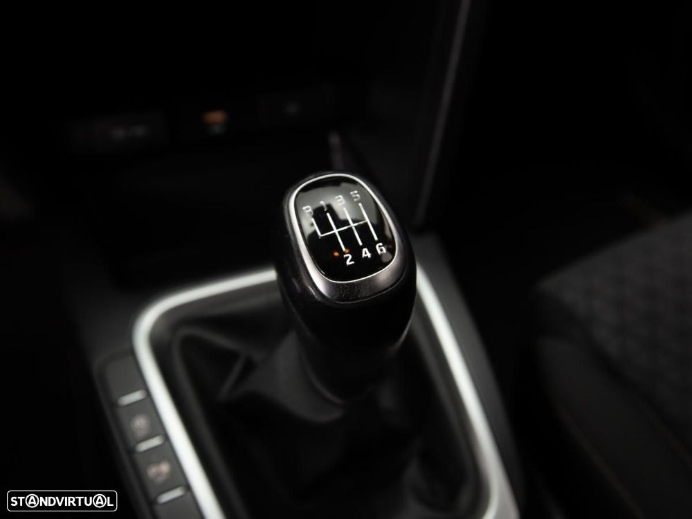 Kia Ceed 1.0 T-GDI Urban - 19