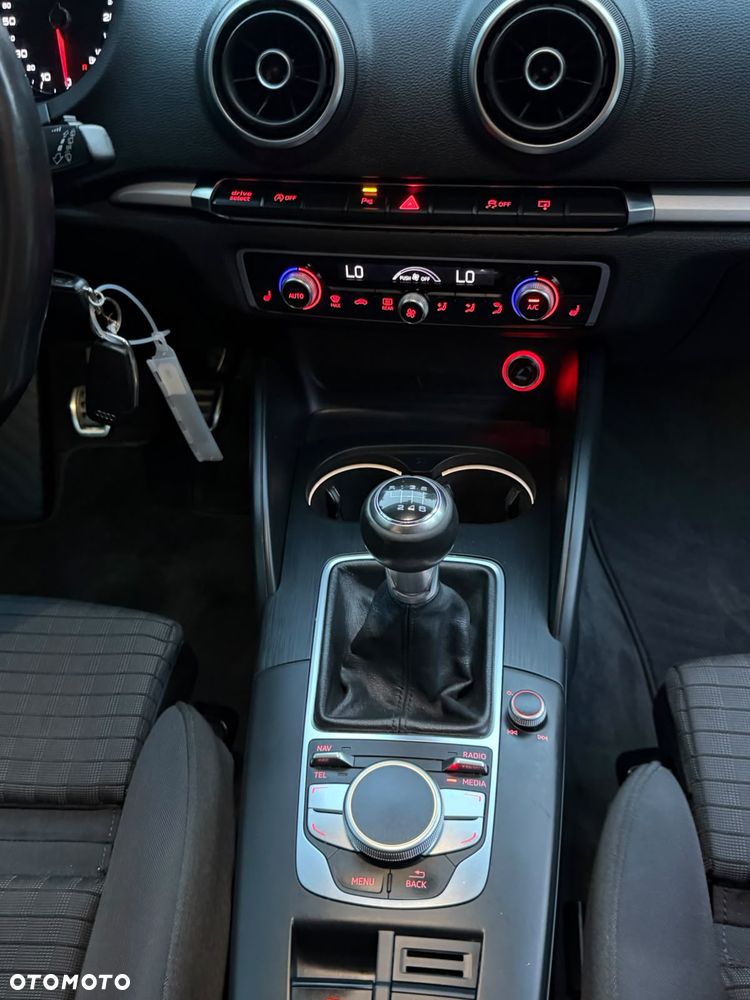 Audi A3 Sportback - 27