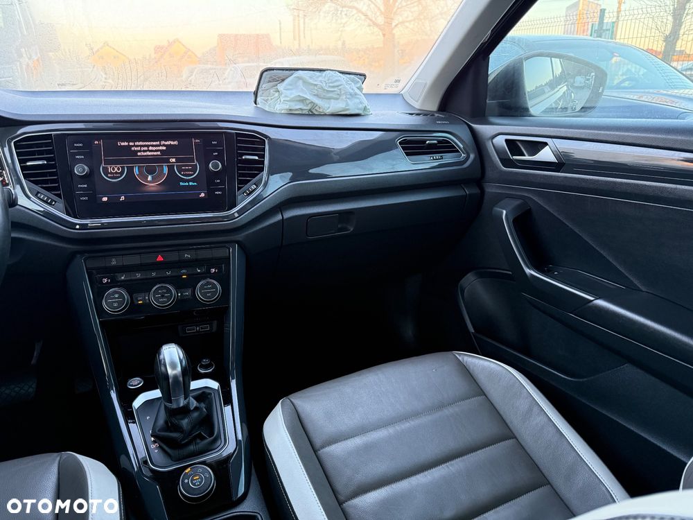 Volkswagen T-Roc - 12