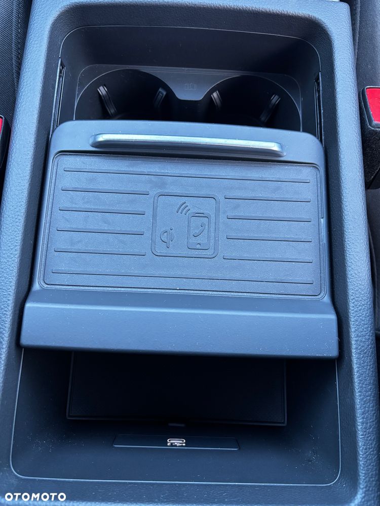 Audi Q5 40 TDI quattro S tronic S line business - 24