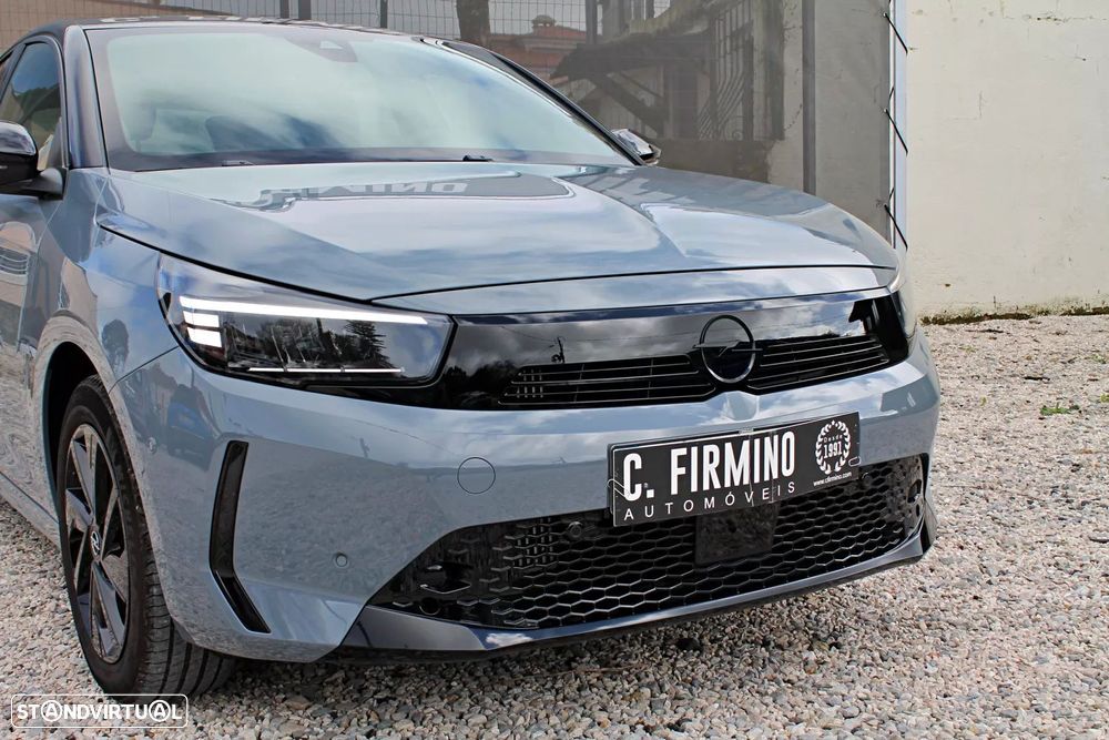 Opel Corsa 1.2 T GS - 4