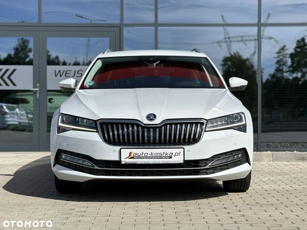 Skoda Superb 2.0 TDI SCR Style DSG - 5