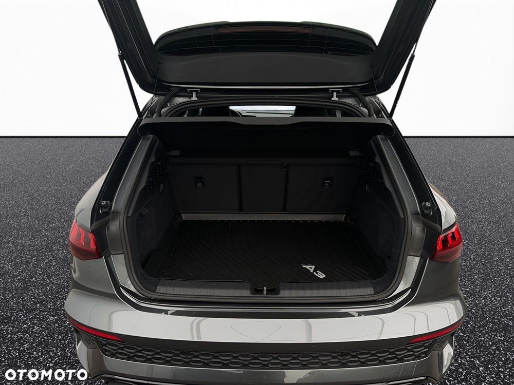 Audi RS3 Sportback TFSI Quattro S tronic - 38