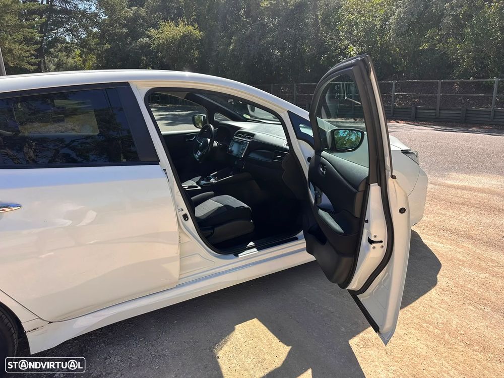 Nissan Leaf 40 kWh Acenta - 12