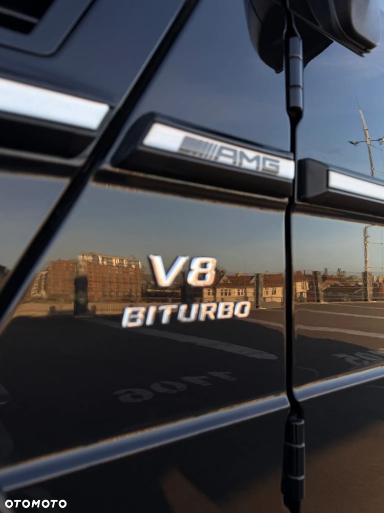 Mercedes-Benz Klasa G 63 AMG AMG SPEEDSHIFT 7G-TRONIC - 12