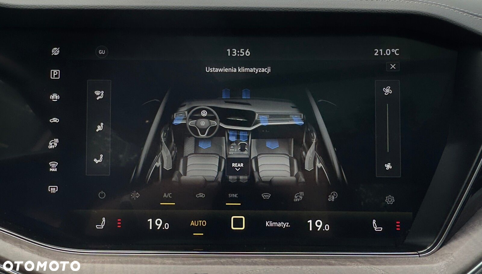Volkswagen Touareg - 29