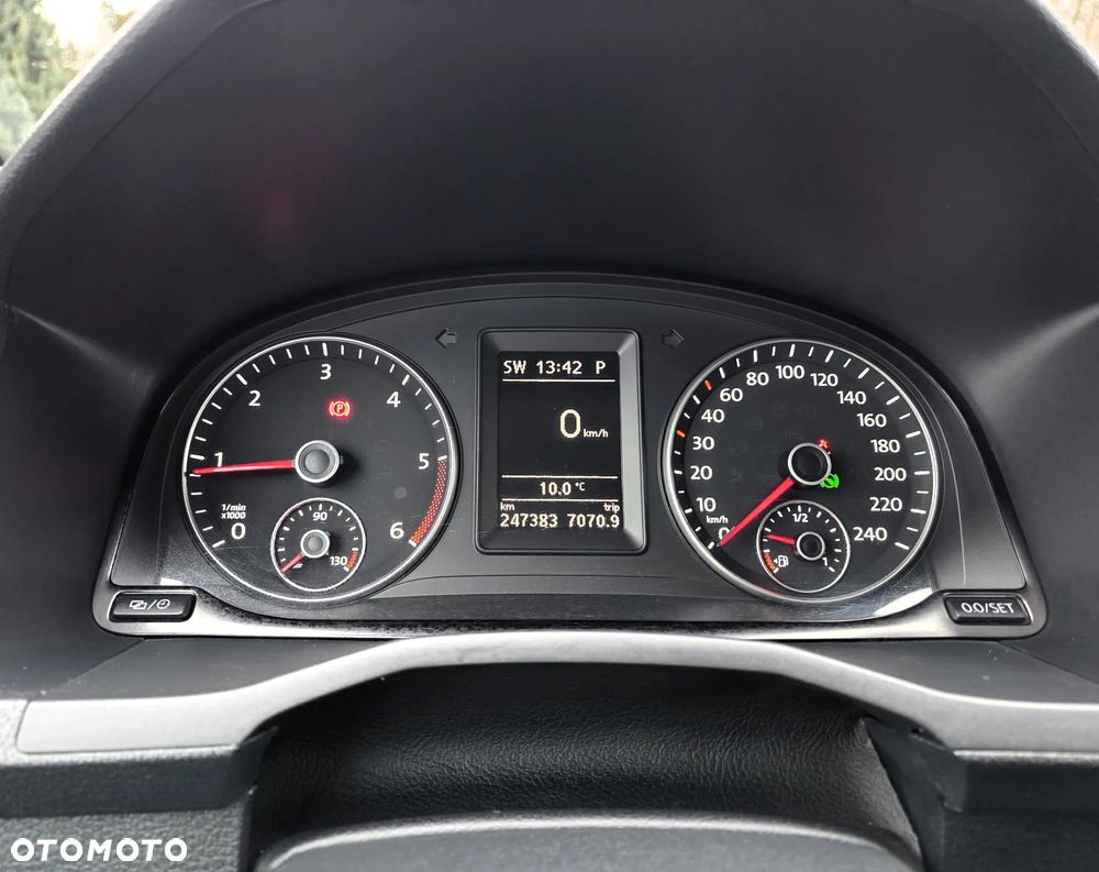 Volkswagen Caddy 2.0 TDI Edition 35 DSG - 32