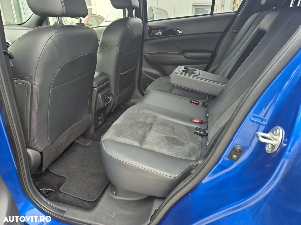 Mitsubishi Eclipse-Cross Plug-In Hybrid 4WD Select Black - 21