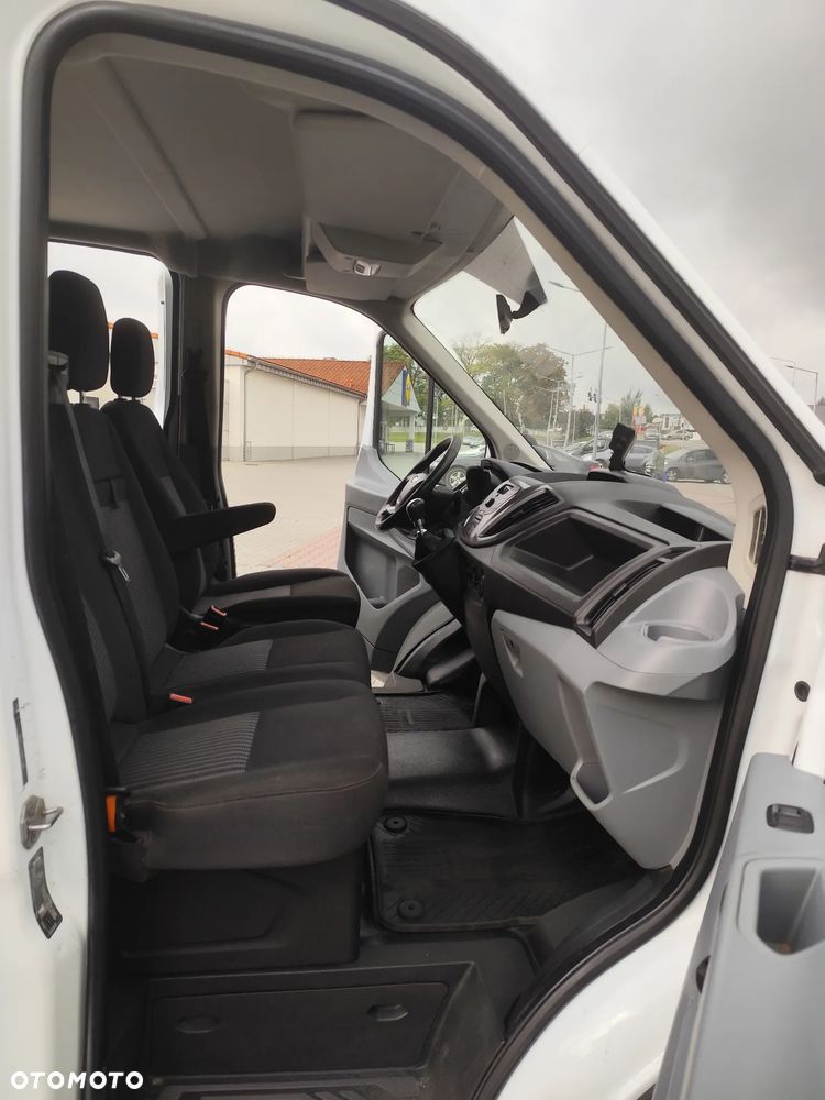 Ford transit - 17