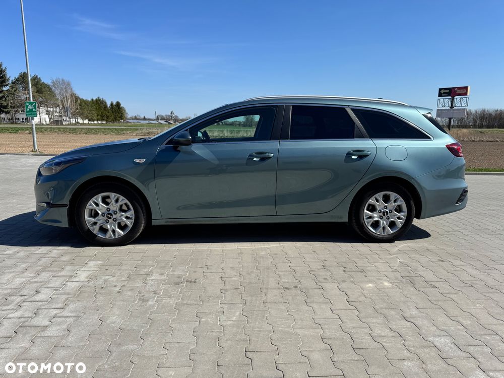 Kia Ceed 1.6 CRDi DCT Vision - 3