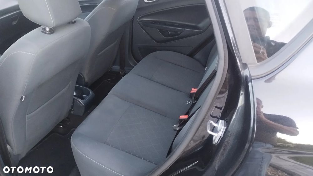 Ford Fiesta 1.25 Champions Edition - 20