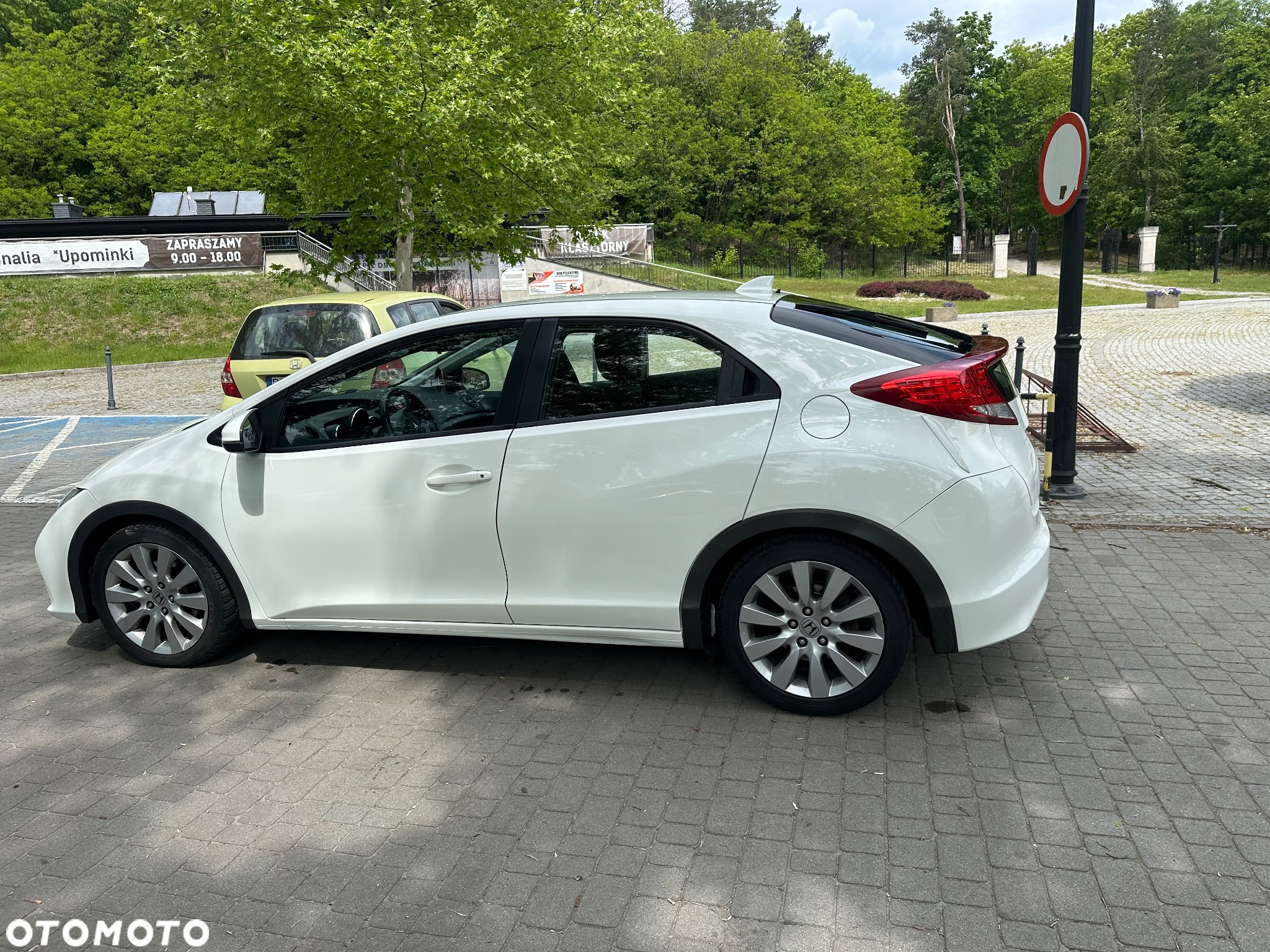 Honda Civic 1.6 i-DTEC Comfort Navi SD - 10