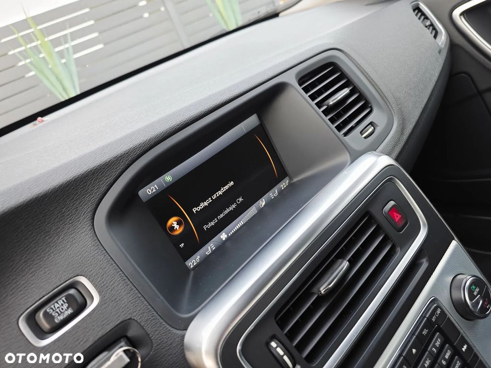 Volvo S60 D4 R-Design - 20