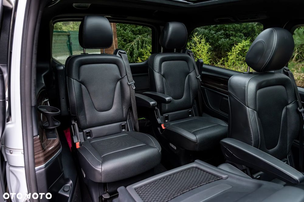 Mercedes-Benz Klasa V 300 d 4-Matic Avantgarde 9G-Tronic - 38