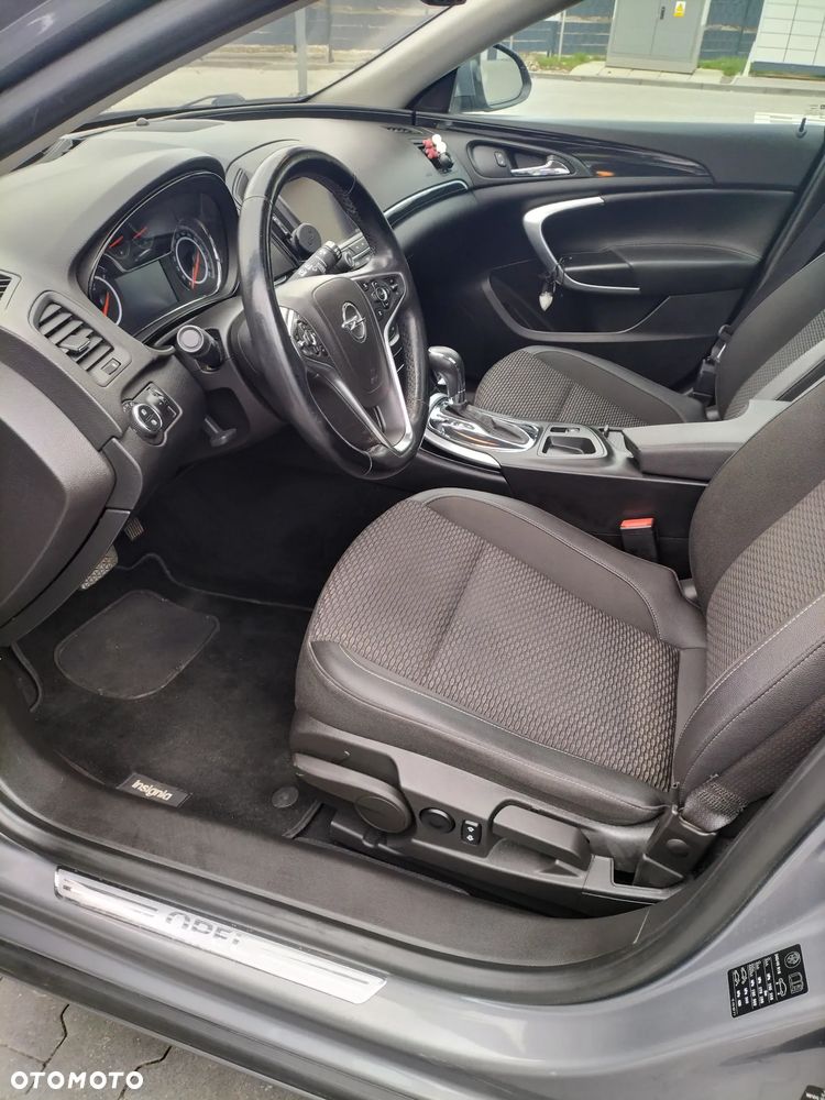 Opel Insignia - 11
