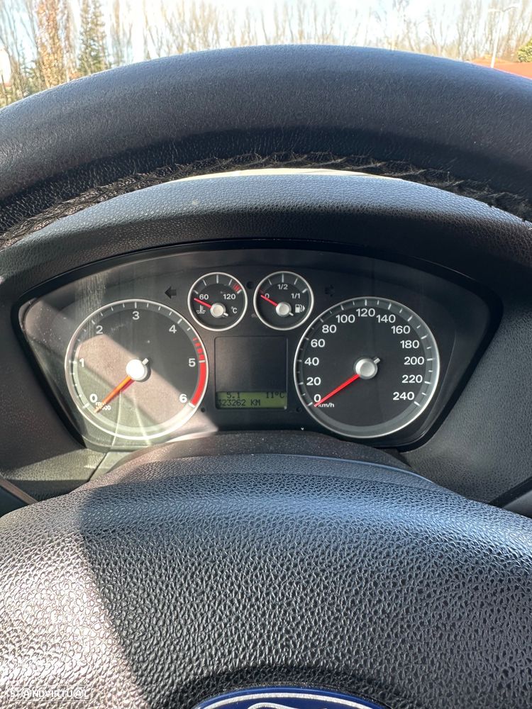 Ford Focus SW 1.6 TDCi Sport - 14