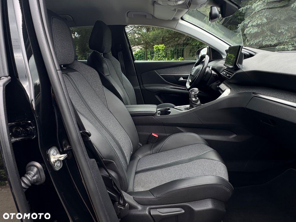 Peugeot 3008 1.5 BlueHDi GT S&S - 27