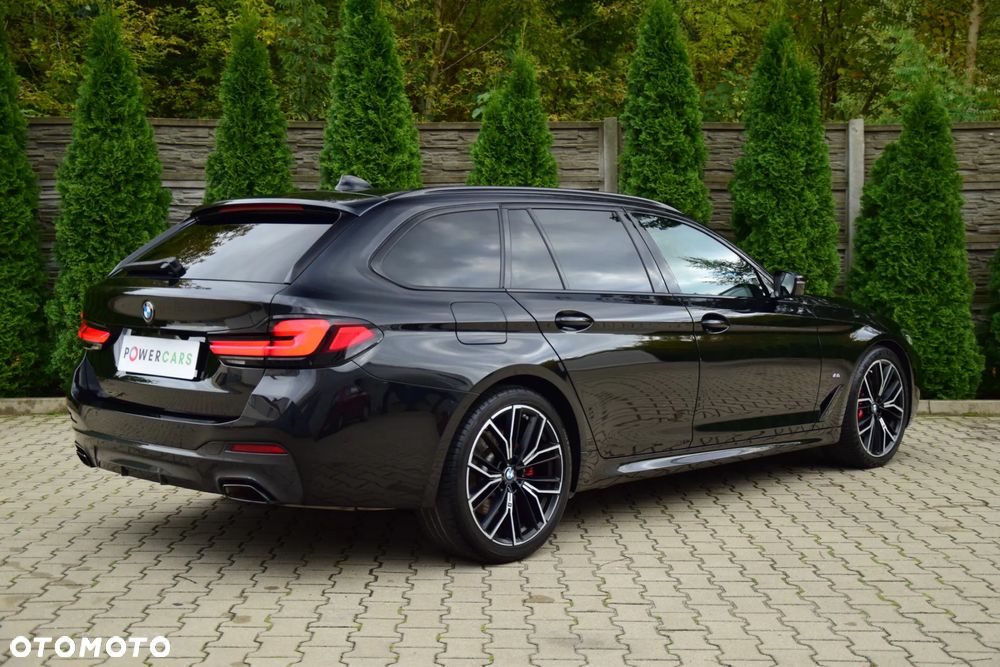 BMW Seria 5 520d xDrive M Sport sport - 8