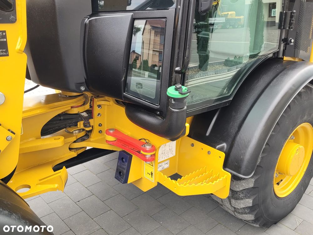 Caterpillar 906M / nowy model 2022r. / łyżka otwierana + widły / SUPER STAN - 17