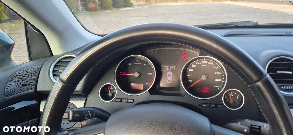 Seat Exeo 2.0 TDI CR Sport - 8