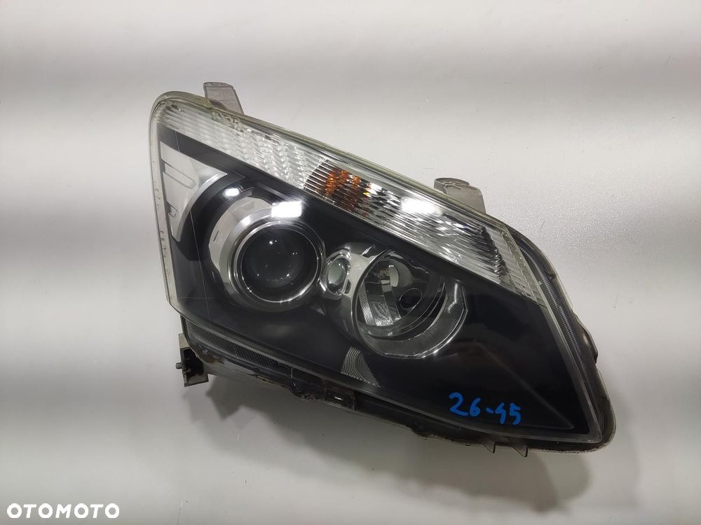 LAMPA PRAWA PRZÓD PRZEDNIA ISUZU D-MAX II 2011-2016 EUROPA - 2