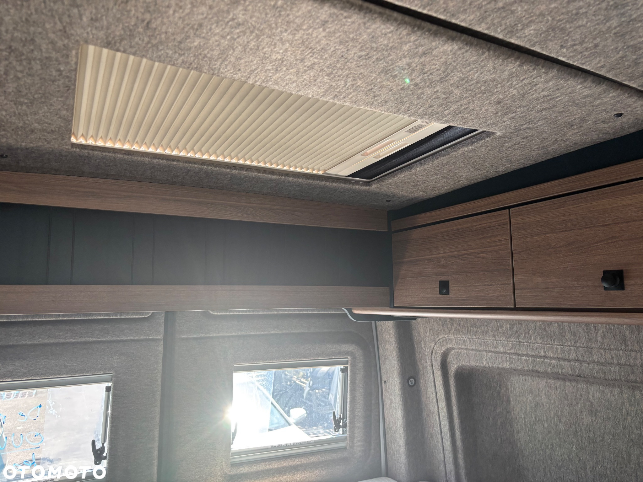 Volkswagen Crafter - 11