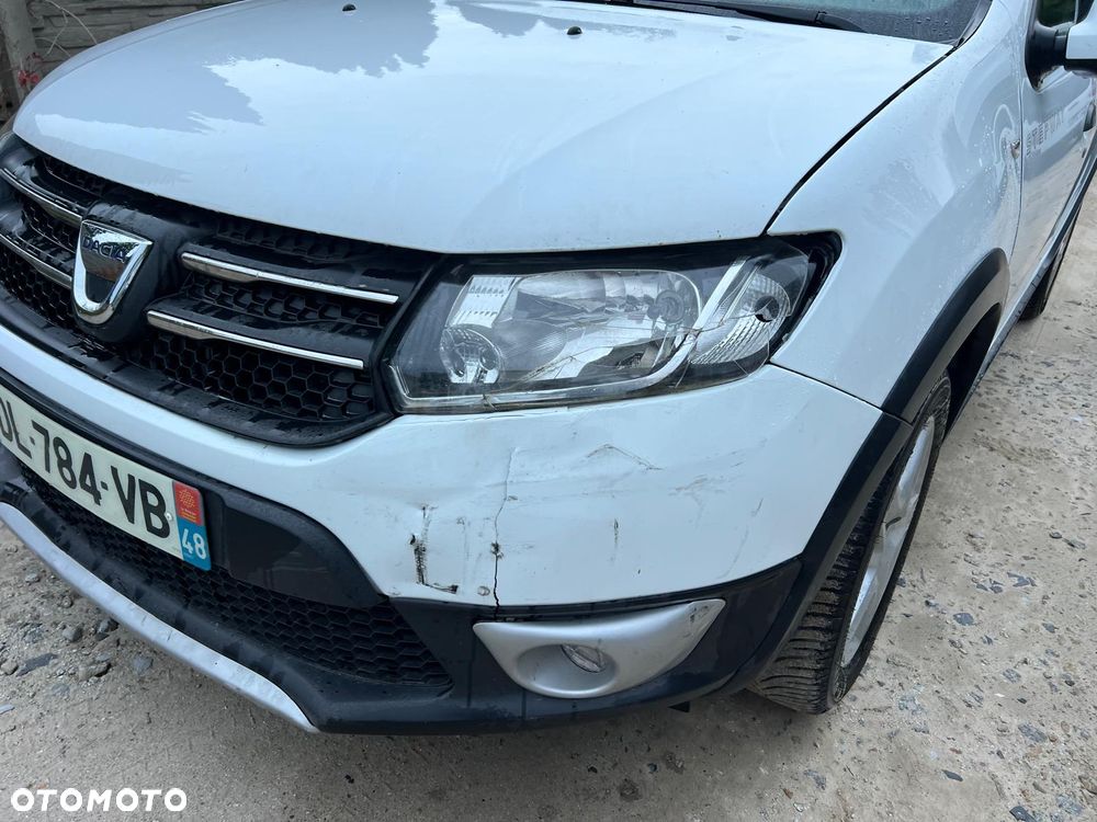 Dacia Sandero TCe 90 Celebration - 19