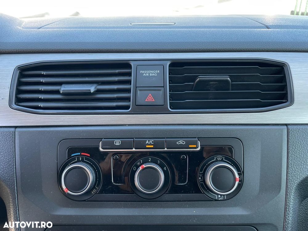Volkswagen Caddy MAXI 5 LOCURI - 23
