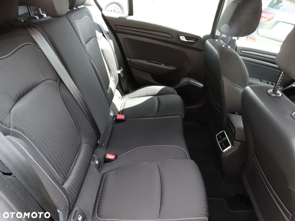 Renault Megane - 11