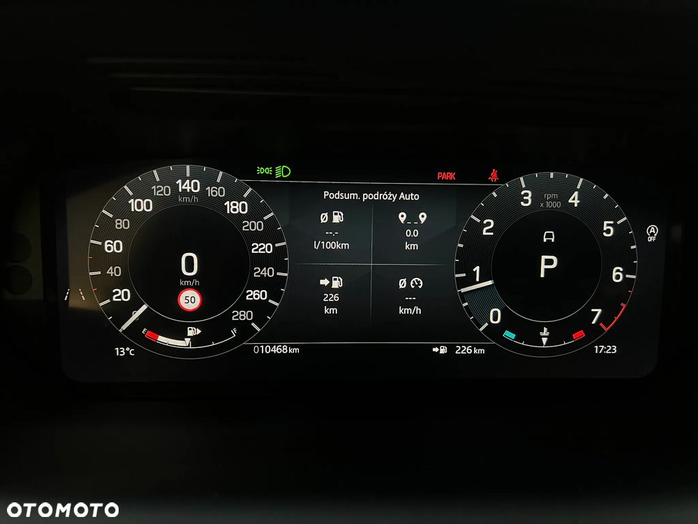 Land Rover Discovery Sport - 19