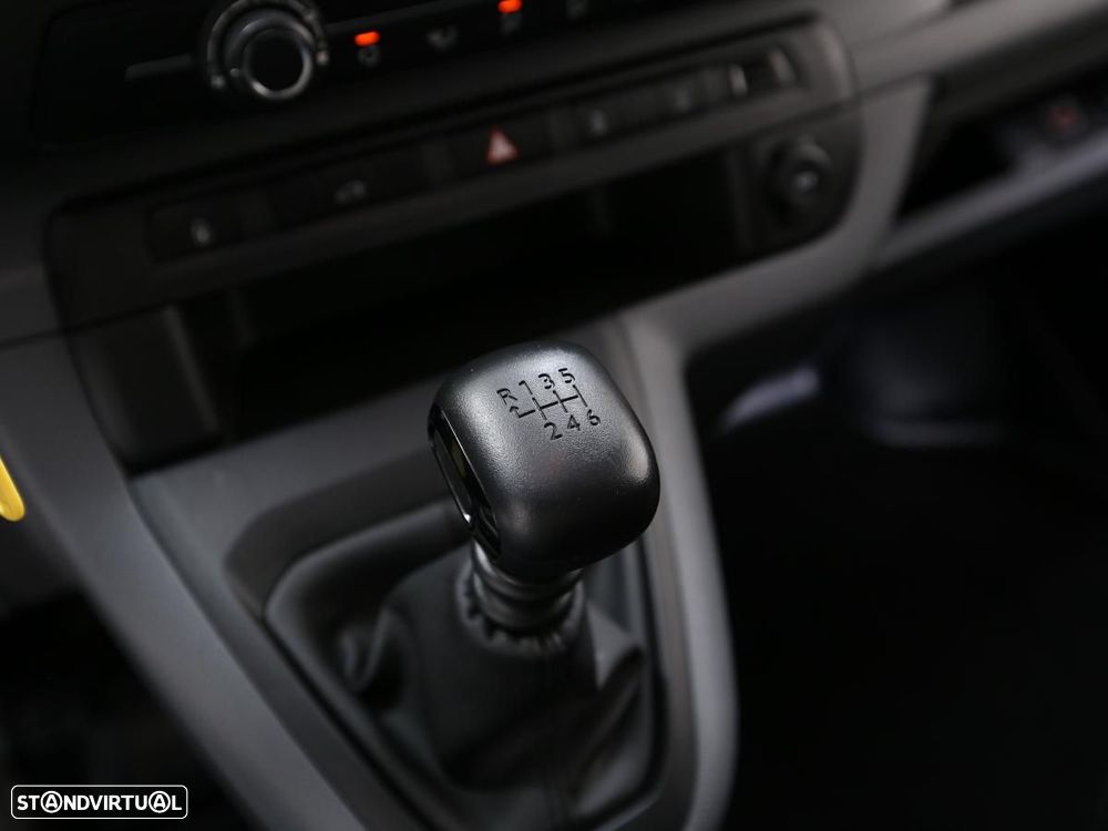 Opel Vivaro 1.5 MWB STD ENJOY C/IVA - 18