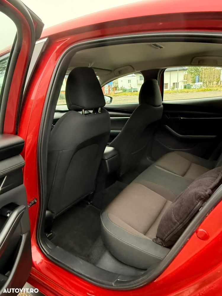 Mazda 3 - 6