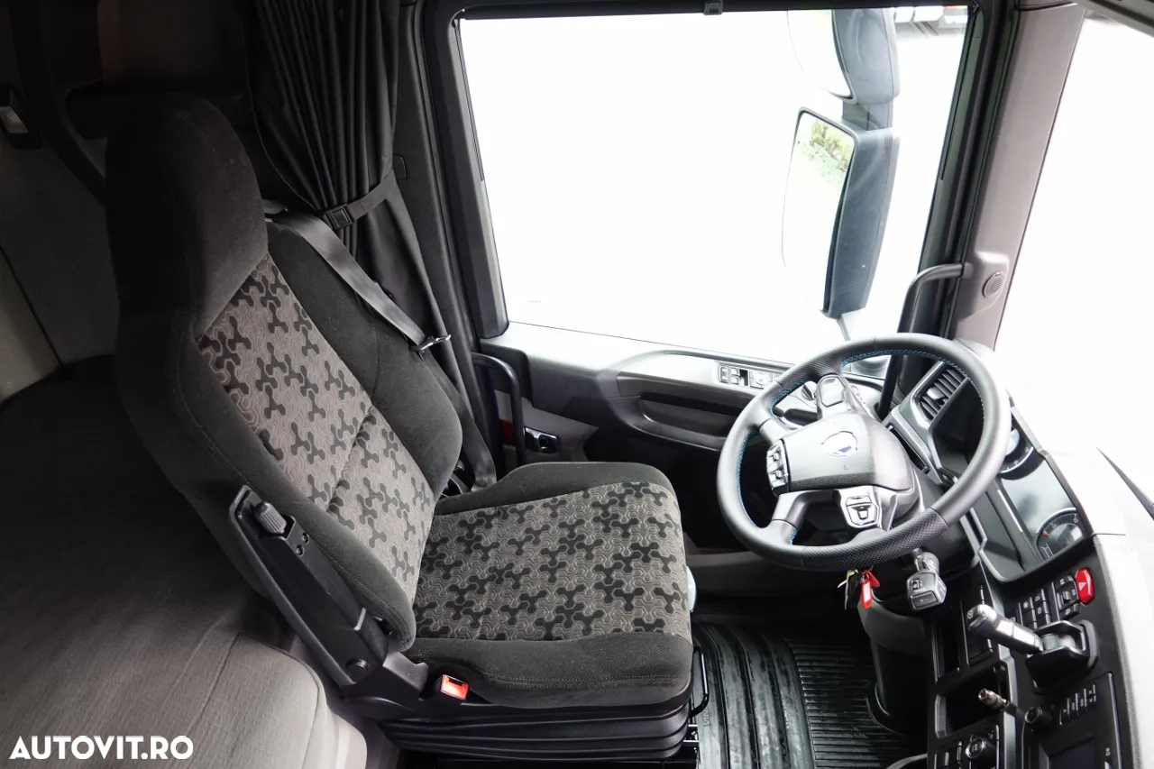 Scania R 410 / GNL / RETARDER / COMPLET AIRMATIC / 2020 - 29