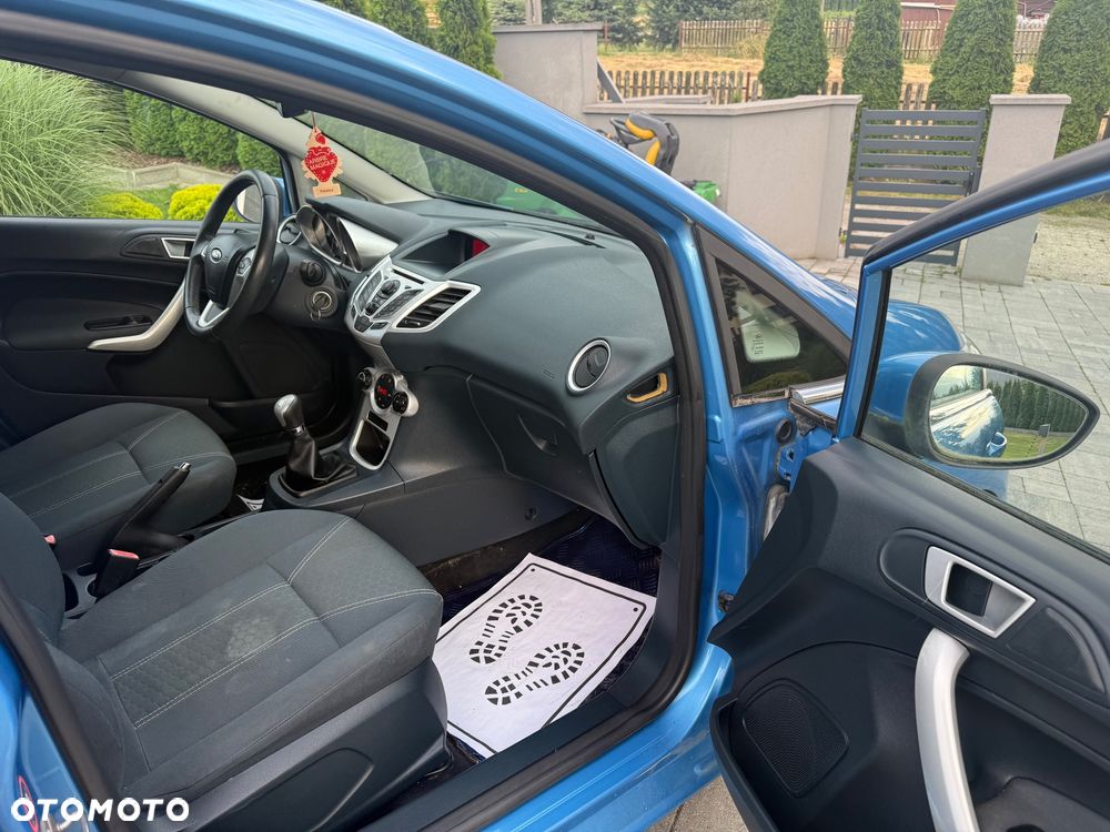 Ford Fiesta 1.4 TDCi Titanium - 23