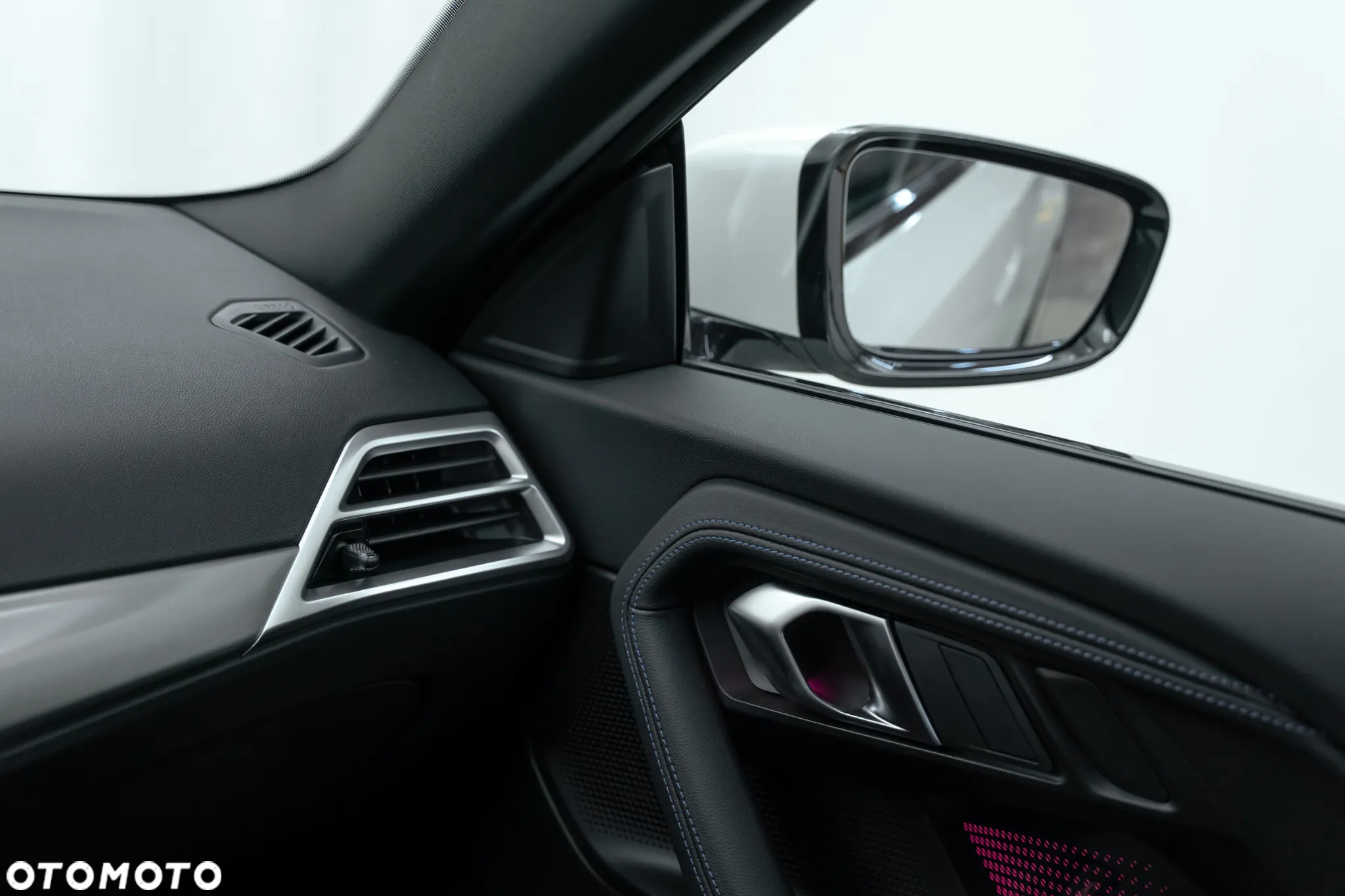 BMW Seria 2 218i M Sport - 37