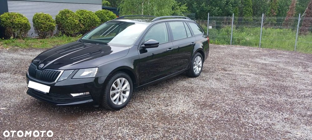 Skoda Octavia 1.6 TDI SCR Ambition - 4