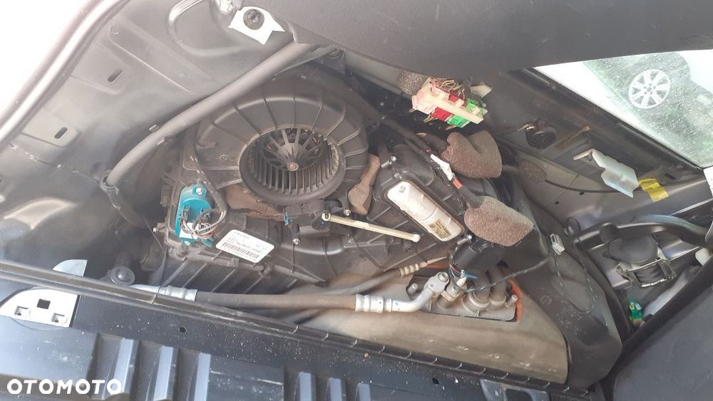 Nagrzewnica Audi Q7 4L0 820 004D