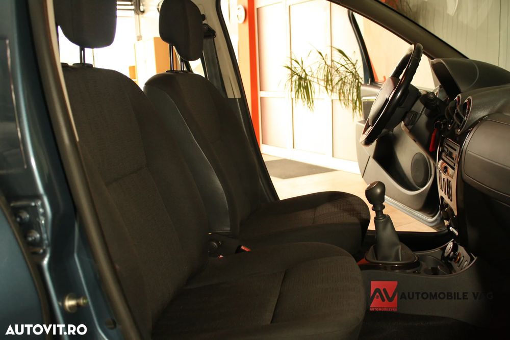 Dacia Duster 1.5 dCi 4x4 Laureate - 10