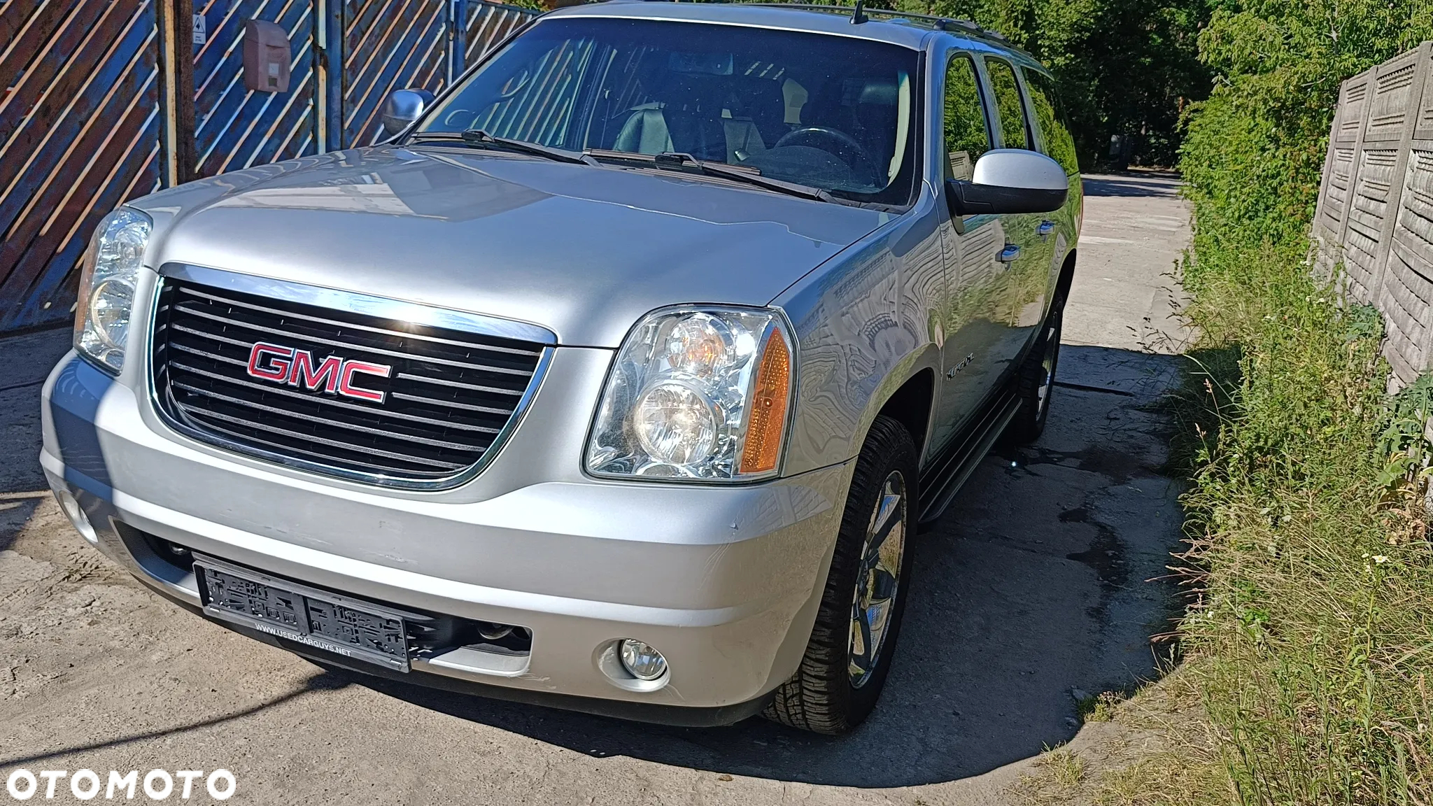 GMC Yukon - 9